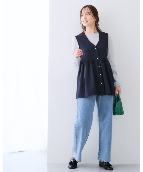 7days Life Styling（セブンデイズライフスタイリング）の「パール調ボタンペプラム切替ジレ　カットソー素材（ベスト・レディース・ブラック/ネイビー・LL/L/M/S/3L/4L/5L/6L）」の4枚目の写真