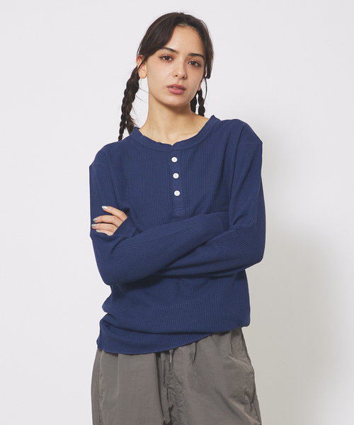 JEMORGAN(ジェーイーモーガン)の「【JEMORGAN/ジェーイーモーガン】ワッフル ヘンリーネック ロングスリーブ Tシャツ(Tシャツ/カットソー・メンズ・ホワイト/カーキ/ブラック/オフホワイト/グレー/ネイビー/チャコールグレー・XL/L/M)」の1枚目の写真