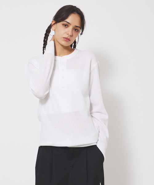 JEMORGAN(ジェーイーモーガン)の「【JEMORGAN/ジェーイーモーガン】ワッフル ヘンリーネック ロングスリーブ Tシャツ(Tシャツ/カットソー・メンズ・ホワイト/カーキ/ブラック/オフホワイト/グレー/ネイビー/チャコールグレー・XL/L/M)」の2枚目の写真