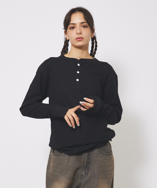 JEMORGAN(ジェーイーモーガン)の「【JEMORGAN/ジェーイーモーガン】ワッフル ヘンリーネック ロングスリーブ Tシャツ(Tシャツ/カットソー・メンズ・ホワイト/カーキ/ブラック/オフホワイト/グレー/ネイビー/チャコールグレー・XL/L/M)」の4枚目の写真