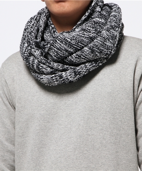 Lui's（ルイス）の「Lui's(ルイス) ループスヌード（ストール/ショール・メンズ・ブラック/グレー/ホワイト・FREE）」の7枚目の写真