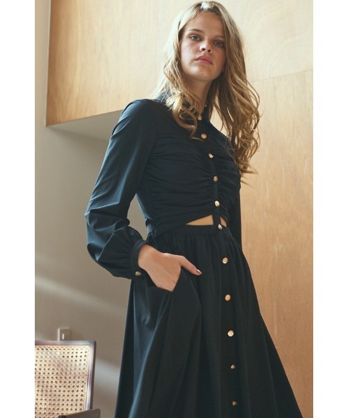 Estella.K（エステラケー）の「Alessia Dress ギャザーリングカットアウトドレス（ワンピース・レディース・ブラック/ベージュ系・FREE）」の7枚目の写真