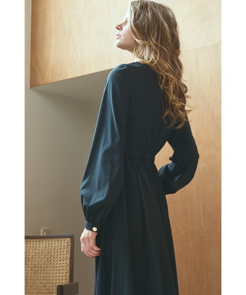 Estella.K（エステラケー）の「Alessia Dress ギャザーリングカットアウトドレス（ワンピース・レディース・ブラック/ベージュ系・FREE）」の9枚目の写真