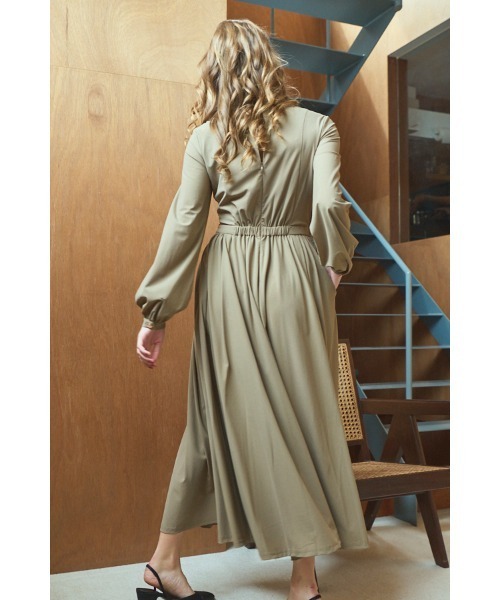 Estella.K（エステラケー）の「Alessia Dress ギャザーリングカットアウトドレス（ワンピース・レディース・ブラック/ベージュ系・FREE）」の17枚目の写真