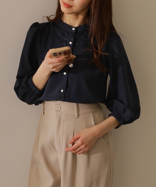 Lace Ladies(レースレディース)の「バンドカラー レース レイヤード 7分袖 フレア ブラウス(シャツ/ブラウス・レディース・アイボリー/ネイビー/ブラック/チャコールグレー・FREE/S)」の14枚目の写真