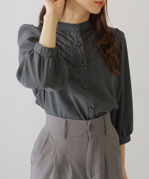 Lace Ladies(レースレディース)の「バンドカラー レース レイヤード 7分袖 フレア ブラウス(シャツ/ブラウス・レディース・アイボリー/ネイビー/ブラック/チャコールグレー・FREE/S)」の18枚目の写真
