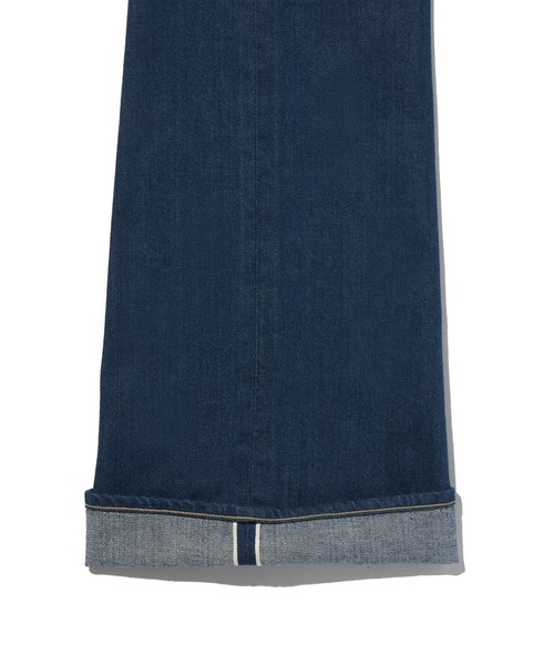 Levi's(リーバイス)の「Levi's/リーバイス BLUETAB(TM) CARVE リラックスジーンズ ダークインディゴ MADE IN JAPAN(デニムパンツ・レディース・インディゴブルー・23inch/28inch/27inch/26inch/25inch/24inch)」の14枚目の写真