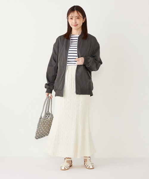 SHIPS Colors（シップス カラーズ）の「SHIPS Colors:〈手洗い可能〉カットジャカード マーメイド スカート（スカート・レディース・オフホワイト/ブラック・ONE SIZE）」の21枚目の写真