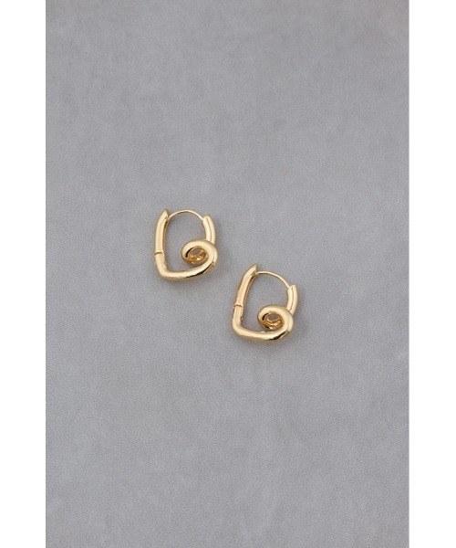 AZUL by moussy(アズールバイマウジー)の「ニュアンスハートフープピアス(ピアス(両耳用)・レディース・シルバー/ゴールド系その他・FREE)」の10枚目の写真