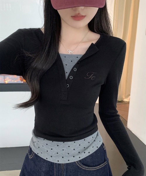 MEMECLE（メメクル）の「【 MEMECLE / メメクル 】レイヤード風 ドットスリムカットソー（Tシャツ/カットソー・レディース・ブラック/ブラウン・L/M/S）」の6枚目の写真