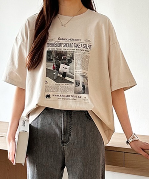 COCOMOMO(ココモモ)の「【6色展開】 プリントTシャツ オーバーサイズ 綿100 コットンTシャツ(Tシャツ/カットソー・レディース・ブラック/ワイン/ダークグレー/ベージュ/ホワイト/ダークブラウン・FREE)」の9枚目の写真