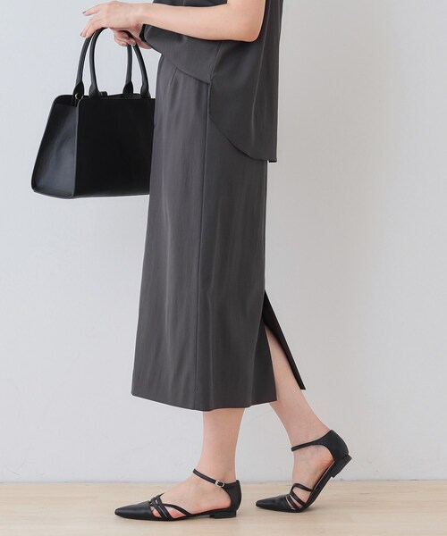 INDIVI(インディヴィ)の「【洗える/SETUP可能/UVケア】ストレートラインスカート(スカート・レディース・スミクロ/ベージュ/ネイビー/ブラック・03/05/13/15 /19/36/38/40)」の15枚目の写真