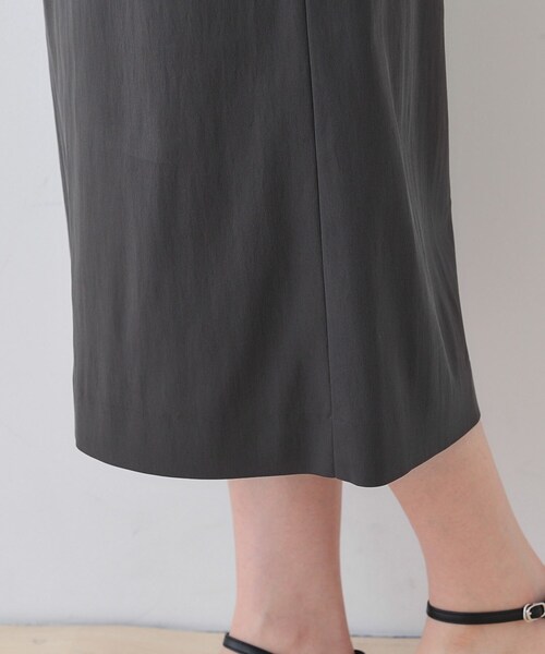 INDIVI(インディヴィ)の「【洗える/SETUP可能/UVケア】ストレートラインスカート(スカート・レディース・スミクロ/ベージュ/ネイビー/ブラック・03/05/13/15 /19/36/38/40)」の13枚目の写真