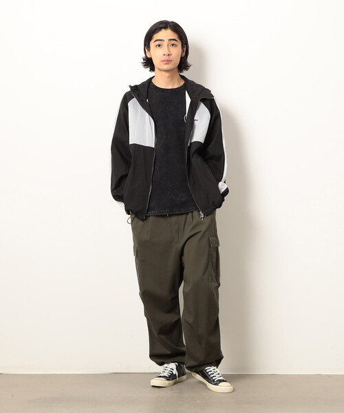 Purple&Yellow(パープルアンドイエロー)の「シアーナイロンフードブルゾン(ブルゾン・メンズ・ベージュ/ブラック/パープル・LARGE/MEDIUM/SMALL)」の12枚目の写真