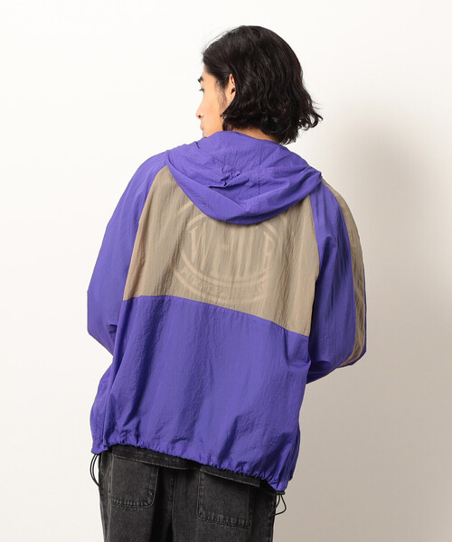 Purple&Yellow(パープルアンドイエロー)の「シアーナイロンフードブルゾン(ブルゾン・メンズ・ベージュ/ブラック/パープル・LARGE/MEDIUM/SMALL)」の21枚目の写真