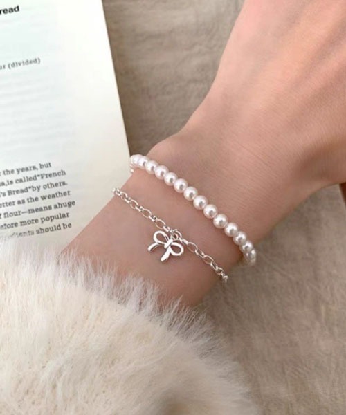 TONE SELECT GOODS（トーンセレクトグッズ）の「【float】リボン パール×シルバー 2連チェーン ブレスレット（ブレスレット・レディース・シルバー系2/シルバー系1・FREE）」の9枚目の写真