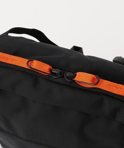 MYSTERY RANCH（ミステリーランチ）の「MYSTERY RANCH/ミステリーランチ DISTRICT 4（ショルダーバッグ・メンズ・ブラック/ベージュ・ONE SIZE）」の13枚目の写真