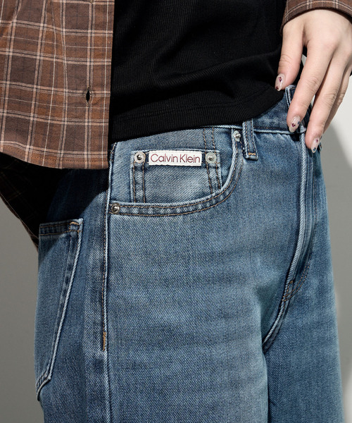 JOINT WORKS(ジョイントワークス)の「Calvin Klein Jeans / カルバン クライン ジーンズ THE WIDE LEG WASHED SHORE 37.5(デニムパンツ・レディース・ネイビー・24/25)」の5枚目の写真