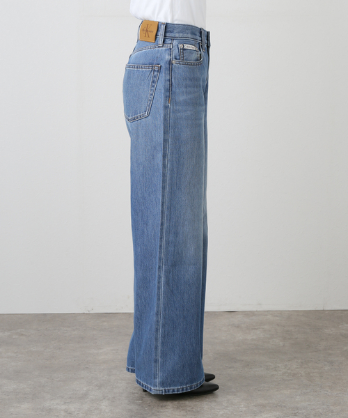 JOINT WORKS(ジョイントワークス)の「Calvin Klein Jeans / カルバン クライン ジーンズ THE WIDE LEG WASHED SHORE 37.5(デニムパンツ・レディース・ネイビー・24/25)」の20枚目の写真