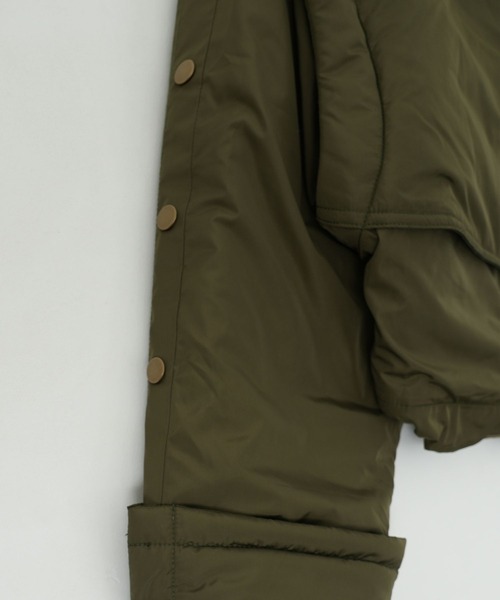 BEEDEN(ビーデン)の「2WAY BLOUSON LONG COAT(ミリタリージャケット・レディース・ブラック/カーキ・FREE)」の19枚目の写真