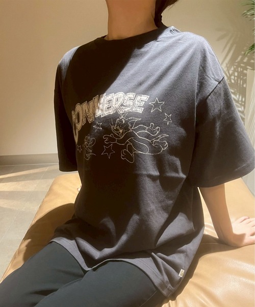 Tom&Jerry(トムアンドジェリー)の「【TOM & JERRY/トムとジェリー×CONVERSE/コンバース】ピグメント加工/BIO WASH/ヴィンテージ風プリント 天竺 半袖Tシャツ ユニセックス(Tシャツ/カットソー・レディース・ホワイト系2/ホワイト系1/ブラック系1/ブラック系2・L/M)」の18枚目の写真