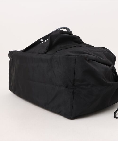 ＪＵＧＬＡＮＳ（ユグランス）の「【Reebok】 ドローストリング2WAYショルダーバッグ（ショルダーバッグ・レディース・チャコール/ベージュ/ブラック・FREE）」の5枚目の写真