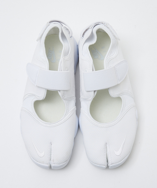 NIKE(ナイキ)の「【NIKE / ナイキ】エア リフト ブリーズ(スニーカー・メンズ・ブラック/ホワイト・28/26/27)」の11枚目の写真