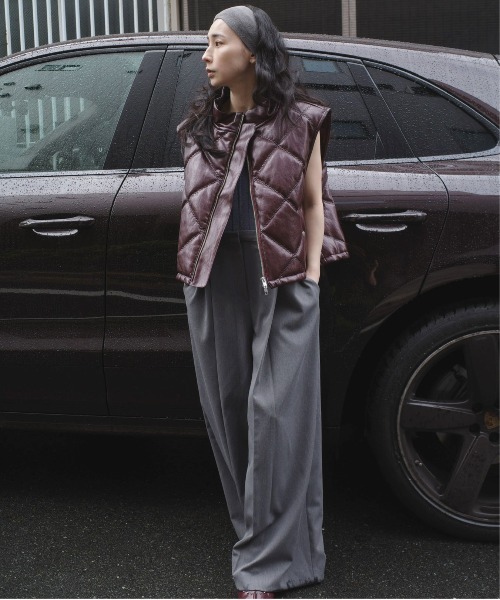 SYNTHETIC LEATHER QUILTING MINI VEST（ベスト）｜Ameri（アメリ）の