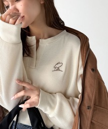 classicalelf(クラシカルエルフ)の洒落感アップのこなれT。胸刺繍ワッフルオーバーサイズキーネックロンT(長袖)(Tシャツ/カットソー)
