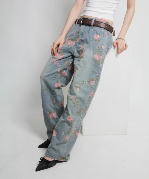 美品フレイアイディー 花柄刺繍 ストレートデニムパンツ0サイズ