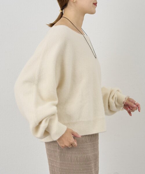 【新品未使用】SHENERY ファーウールオフショルニット　オフホワイト セール】ファーウールオフショルニット（ニット/セーター）｜SHENERY