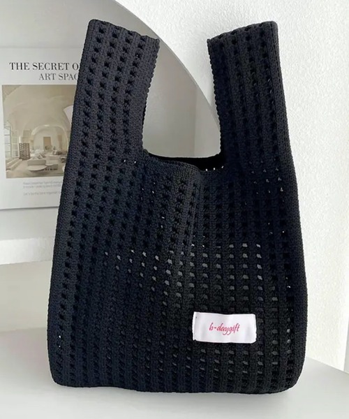 VIBGYOR（ヴィブジョー）の「urbanfemine./透かし編みミニバッグ U7190（ハンドバッグ・レディース・ブラック/ダークグリーン/ブルー/ホワイト/グリーン/レッド/パープル・FREE）」の14枚目の写真