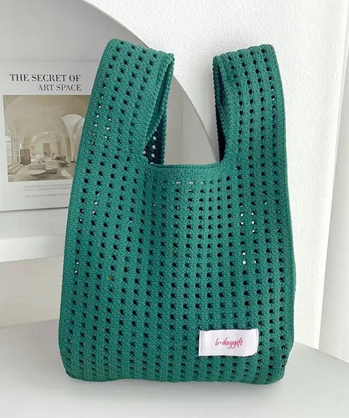 VIBGYOR（ヴィブジョー）の「urbanfemine./透かし編みミニバッグ U7190（ハンドバッグ・レディース・ブラック/ダークグリーン/ブルー/ホワイト/グリーン/レッド/パープル・FREE）」の8枚目の写真