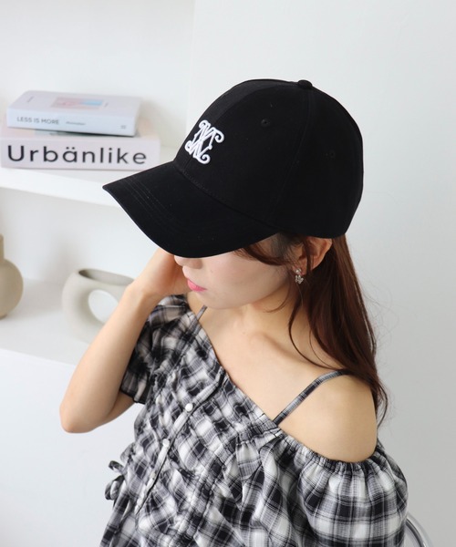 INGNI（イング）の「エンブレム刺繍キャップ（キャップ・レディース・アイボリー/ブラック/ベージュ・ONE SIZE）」の12枚目の写真