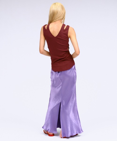 THINGS THAT MATTER(シングス ザット マター)の「NOTCH DESIGN 2-WAY SLEEVELESS TOPS / ノッチデザイン2ウェイスリーブレストップス(タンクトップ・レディース・ボルドー/ホワイト/ブラック・FREE)」の12枚目の写真