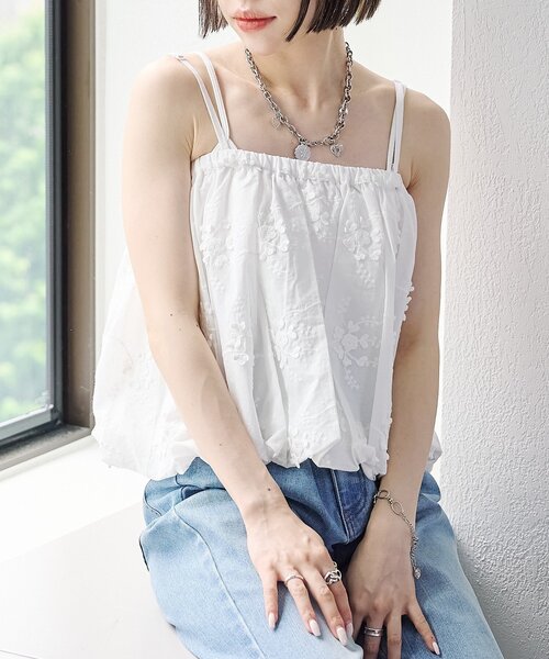 w closet(ダブルクローゼット)の「【2WAY】レースバルーンキャミ(キャミソール・レディース・オフホワイト/ブラック・FREE)」の4枚目の写真