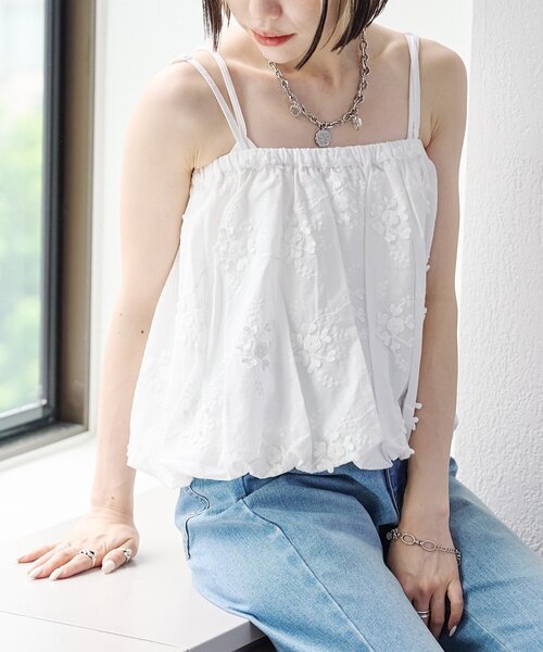 w closet(ダブルクローゼット)の「【2WAY】レースバルーンキャミ(キャミソール・レディース・オフホワイト/ブラック・FREE)」の6枚目の写真