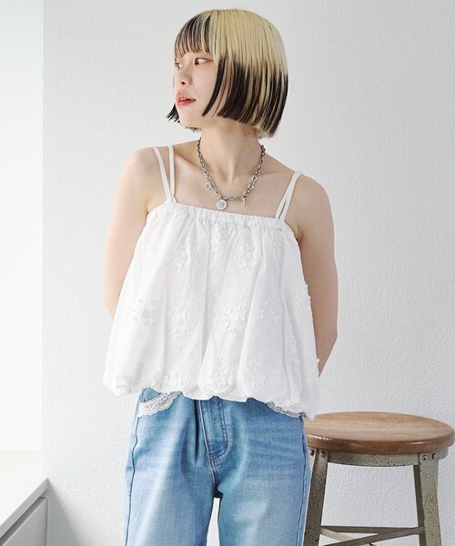 w closet(ダブルクローゼット)の「【2WAY】レースバルーンキャミ(キャミソール・レディース・オフホワイト/ブラック・FREE)」の9枚目の写真