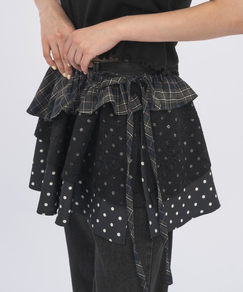 idem（イデム）の「many ways multi wrap skirt / マルチウェイ巻きスカート（スカート・レディース・ブラック/アイボリー・FREE）」の11枚目の写真