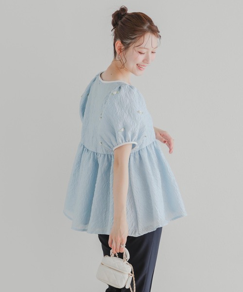 Fit more(フィットモア)の「ローズモチーフジャガードペプラムトップス(その他トップス・レディース・ピンク/ホワイト/ブルー・FREE)」の22枚目の写真