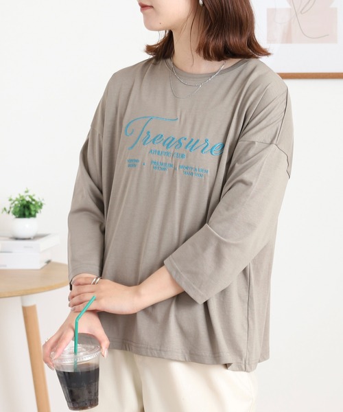 BRODIAEA(ブローディア)の「BRODIAEA ロゴ刺繍七分袖Tシャツ(Tシャツ/カットソー・レディース・ブルーグリーン/グレイッシュベージュ/ブラック/オレンジ・40)」の17枚目の写真