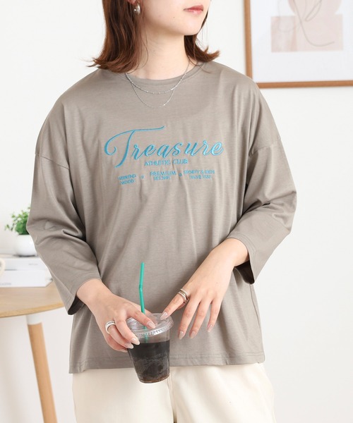 BRODIAEA(ブローディア)の「BRODIAEA ロゴ刺繍七分袖Tシャツ(Tシャツ/カットソー・レディース・ブルーグリーン/グレイッシュベージュ/ブラック/オレンジ・40)」の18枚目の写真