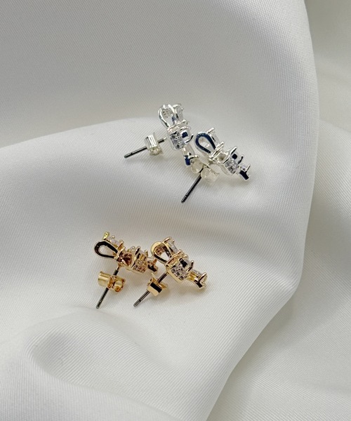 セール】キュービックリボンピアス（ピアス（両耳用