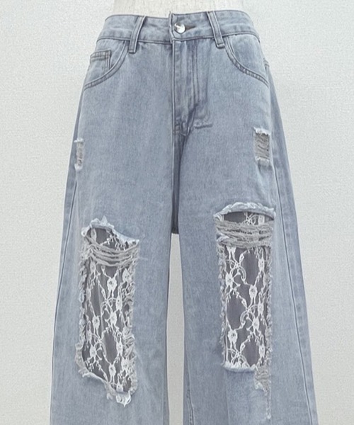 DAY CLOSET(デイ クローゼット)の「レディース レース×ダメージワイドレッグストレートデニムパンツ(デニムパンツ・レディース・ライトブルー・S/M/L/XL)」の11枚目の写真