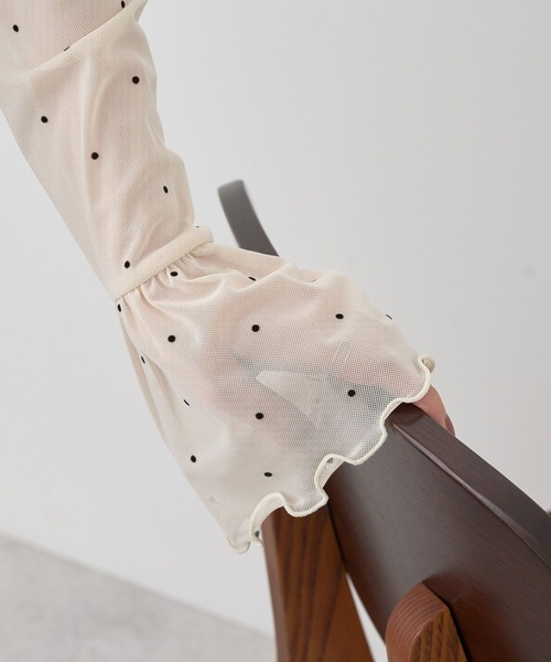 earth music&ecology（アースミュージックアンドエコロジー）の「フロッキードットメロープルオーバー（Tシャツ/カットソー・レディース・アイボリー/ライトベージュ/ブラック・FREE）」の16枚目の写真