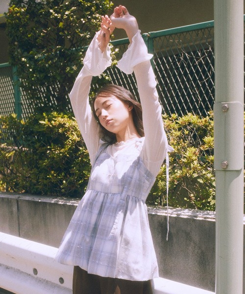 earth music&ecology（アースミュージックアンドエコロジー）の「フロッキードットメロープルオーバー（Tシャツ/カットソー・レディース・アイボリー/ライトベージュ/ブラック・FREE）」の20枚目の写真