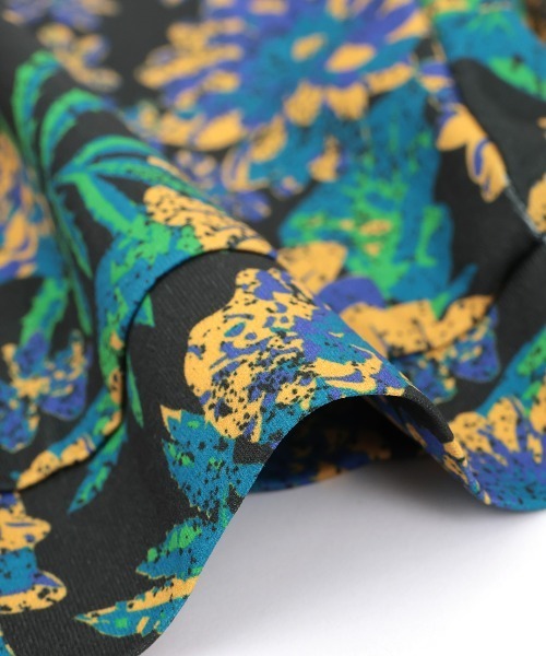 チチカカ(チチカカ)の「ドライ軽量ストレッチUVタイ風パンツ(その他パンツ・レディース・その他1/ブラック・FREE)」の16枚目の写真