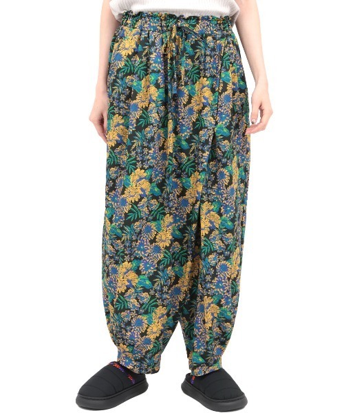 チチカカ(チチカカ)の「ドライ軽量ストレッチUVタイ風パンツ(その他パンツ・レディース・その他1/ブラック・FREE)」の6枚目の写真