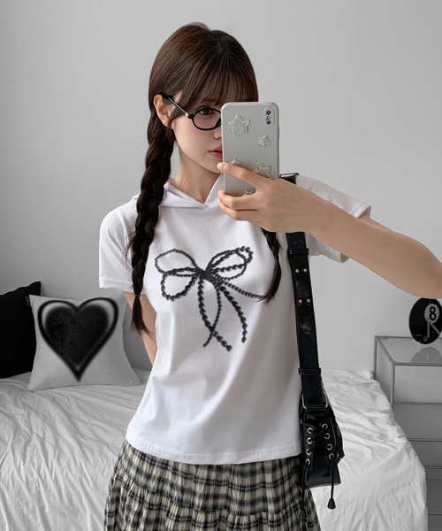 UNE MANSION(ユヌマンション)の「ラブリーリボンクロップドフード半袖Tシャツ(Tシャツ/カットソー・レディース・ブラック/カーキ/ホワイト・FREE)」の11枚目の写真
