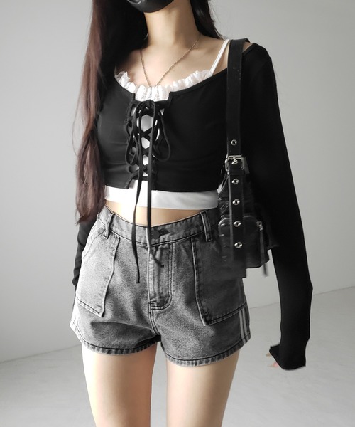 me+em select(ミームセレクト)の「※※【 2color 】サイドラインハイウエストデニムショートパンツ / sideline highwaist denim short pants(デニムパンツ・レディース・ブラック/グレー・SMALL/MEDIUM/LARGE)」の21枚目の写真